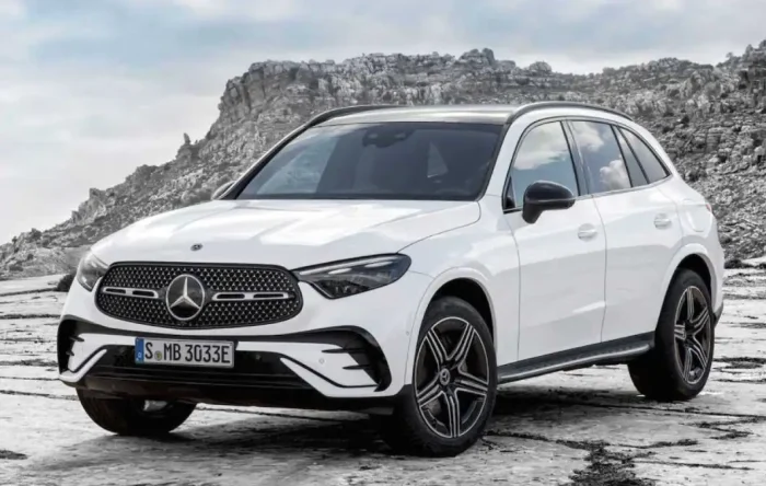 glc 2022 mercedes fronte