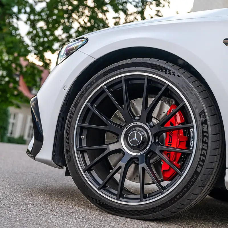 Mercedes AMG classe E 53 dettaglio