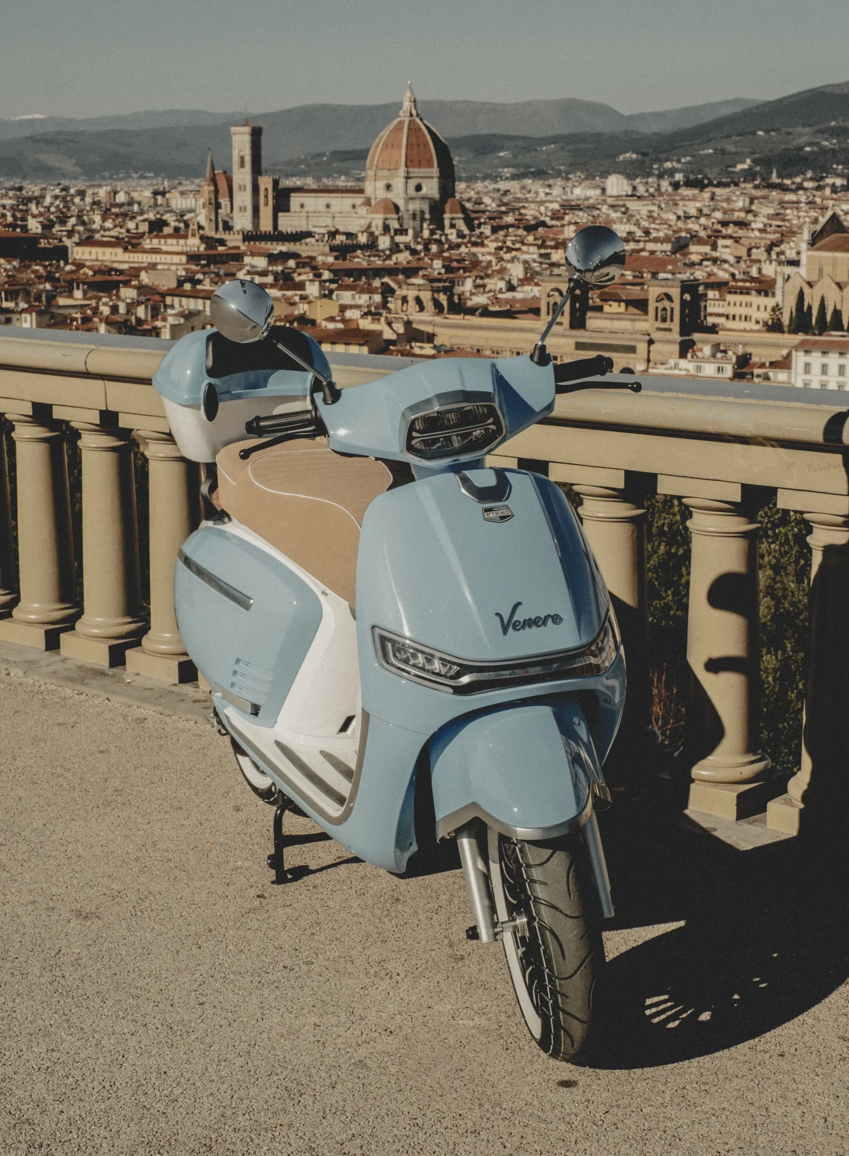 Venere: lo Scooter elettrico senza tempo incontra la rivoluzione elettrica